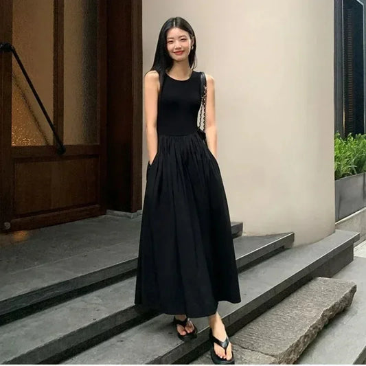 Elegant Sleeveless Black Dress