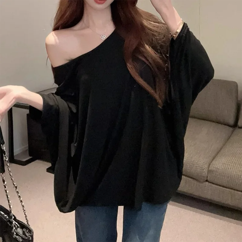 Women's Solid Oversized T-Shirt