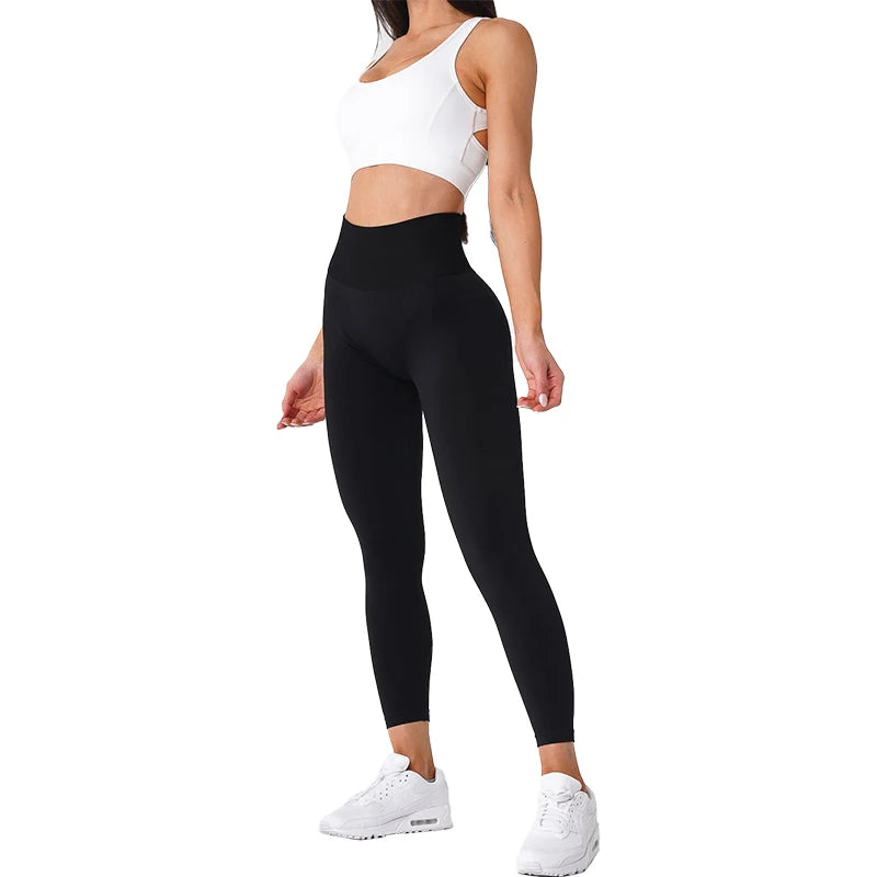 High-waisted seamless leggings, soft spandex, for workouts and yoga